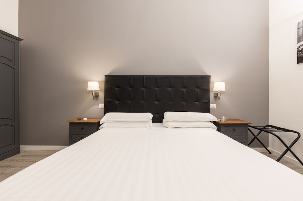 Spagna Boutique Luxury Suites 9/68