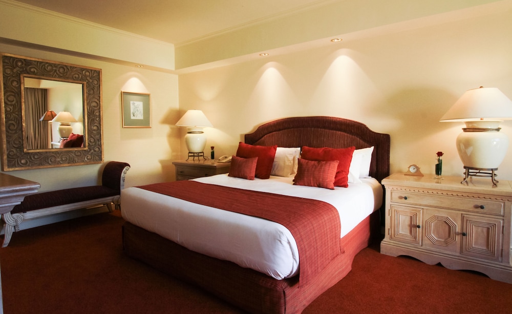 SUITE, DOUBLE BED