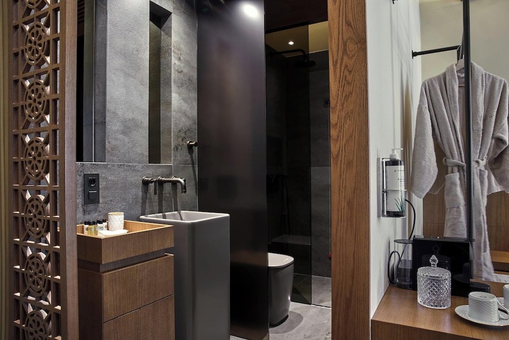 Athens 1890 Boutique Hotel & Spa 48/49