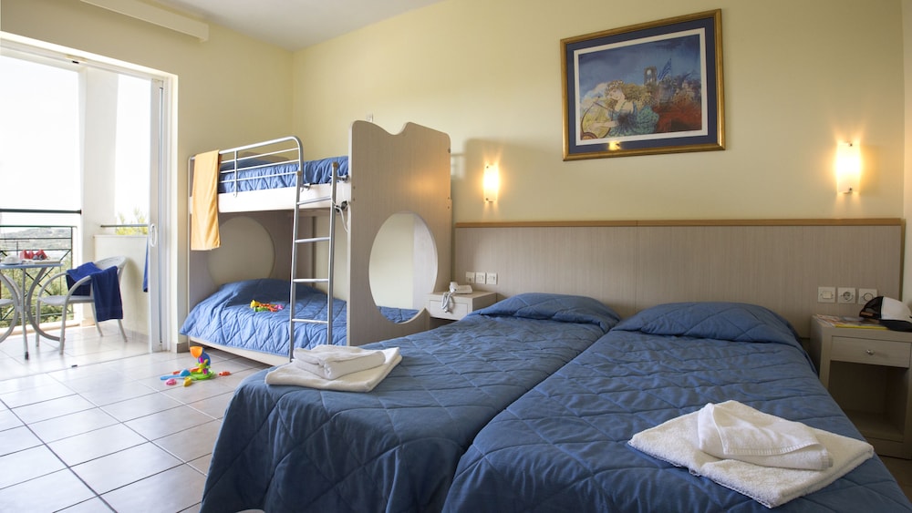 Mareblue Beach Resort 24/74