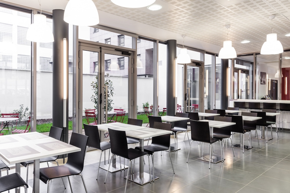 Adagio Access Paris Clichy 39/63