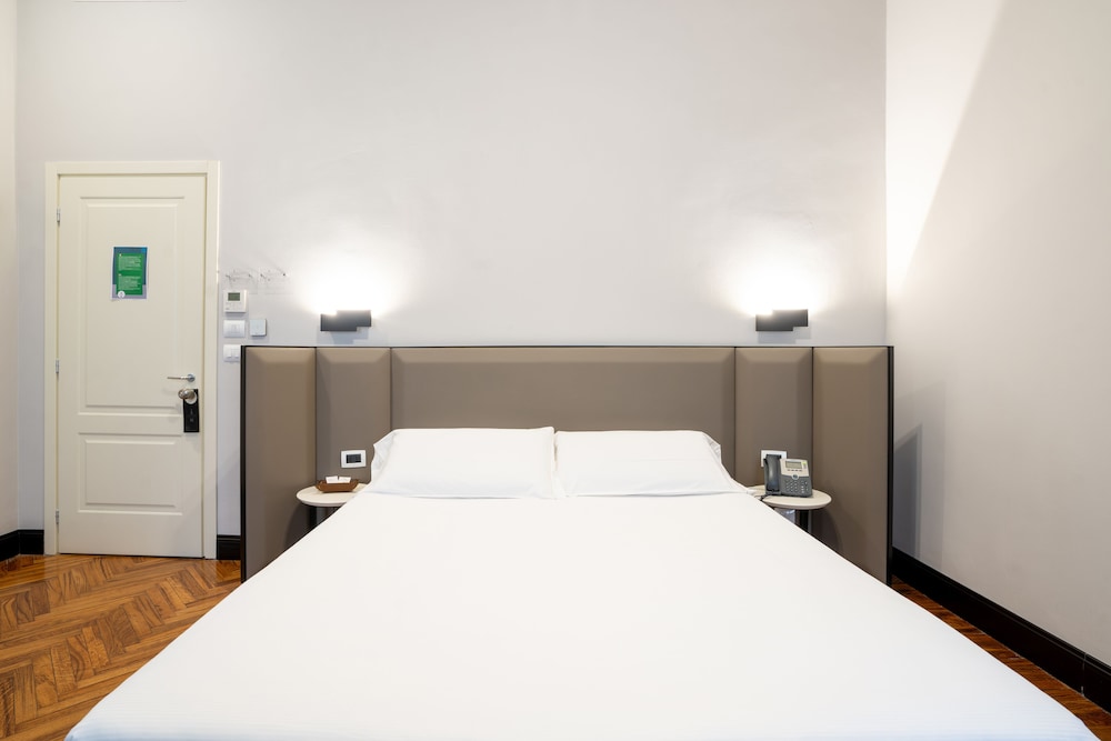 Castello Guest House 9/26