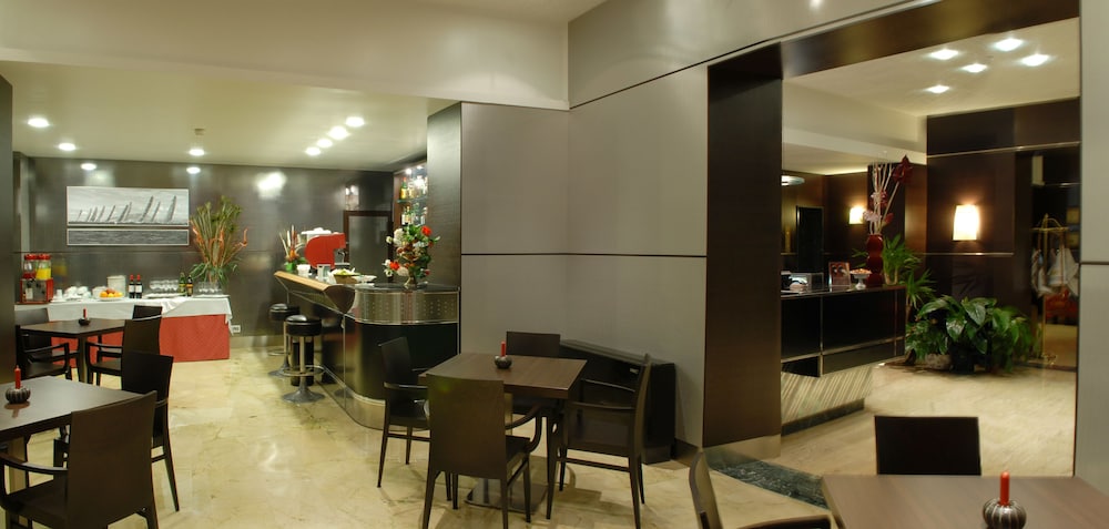 restaurant-cafeteria