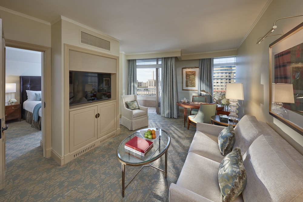 Salamander Washington DC (ex Mandarin Oriental Washington DC) 51/69
