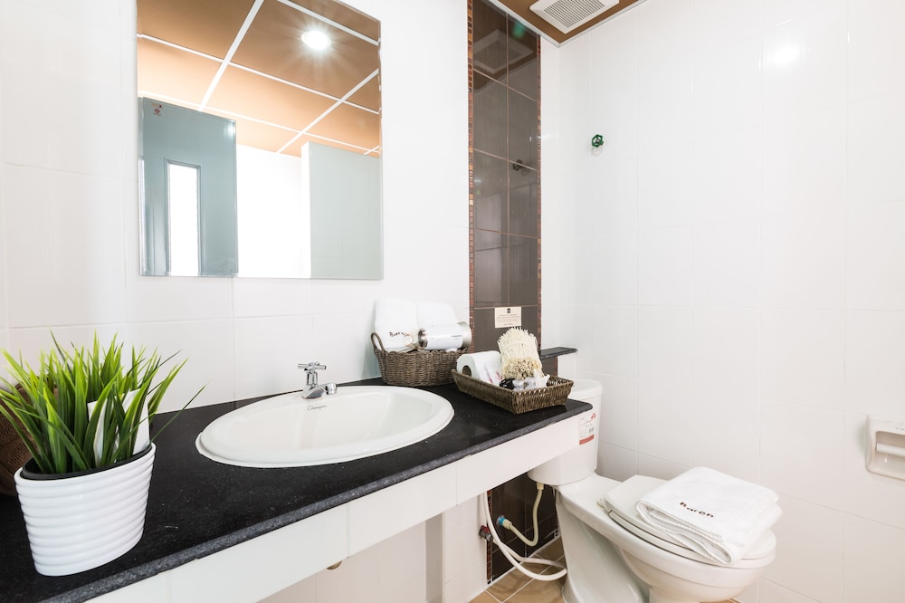 Baron Residence Bangkok 48/50