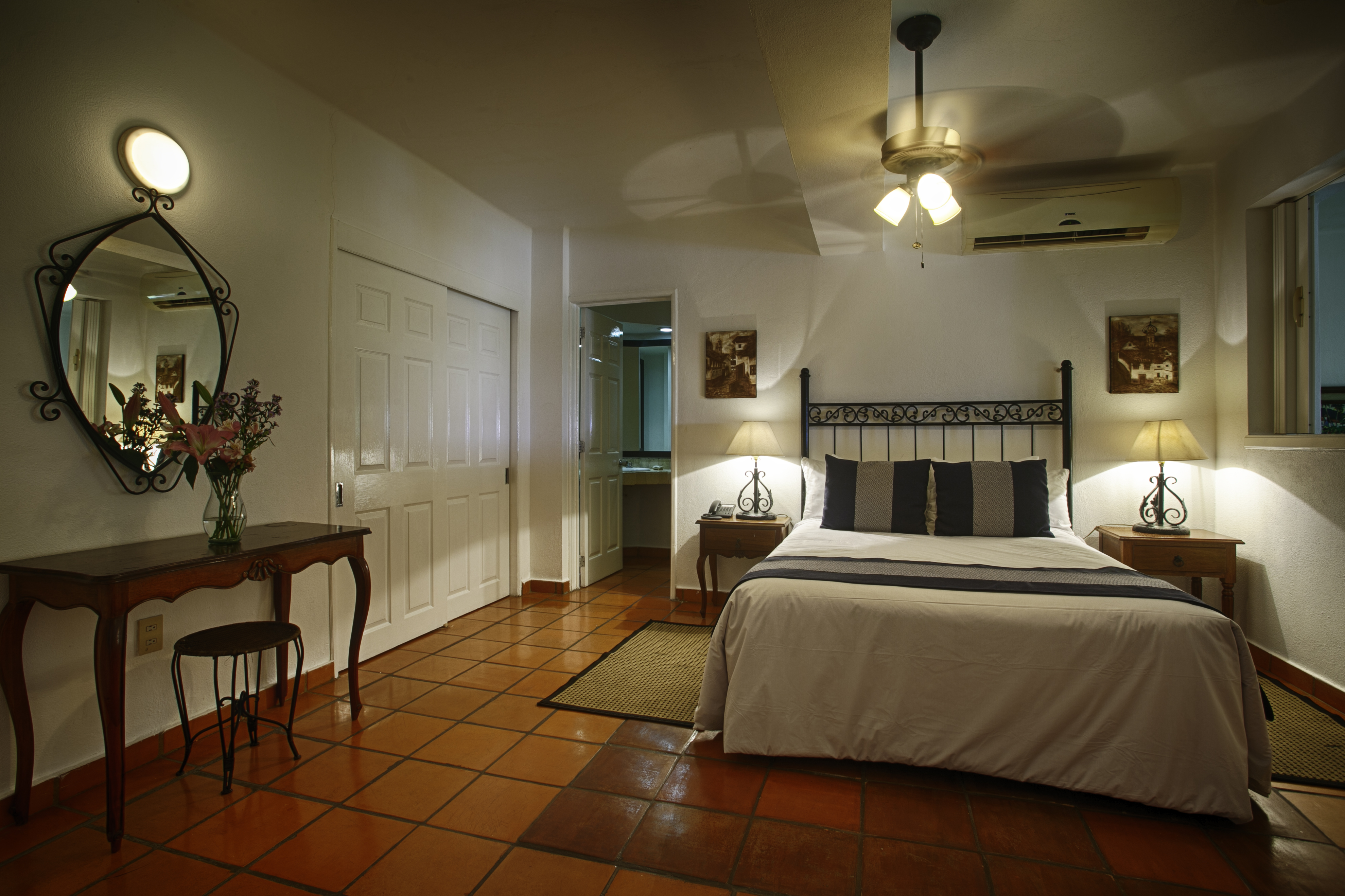 Two Bedroom Suite Standard، One Beach Street Puerto Vallarta 4/5