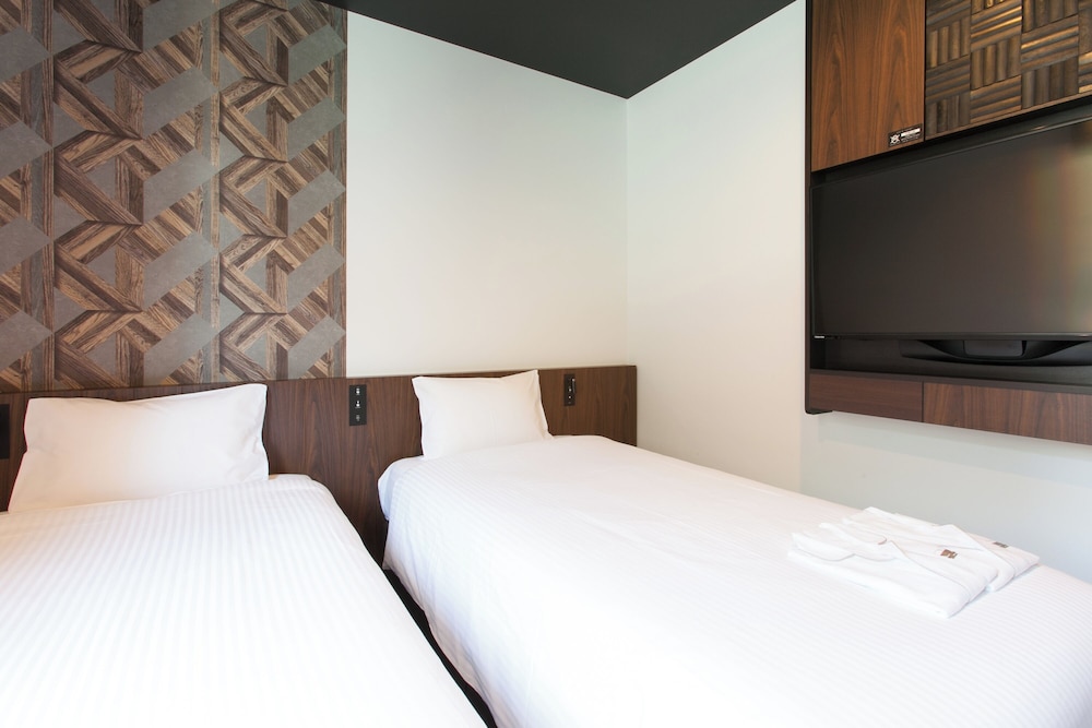 LG Styler Twin Room