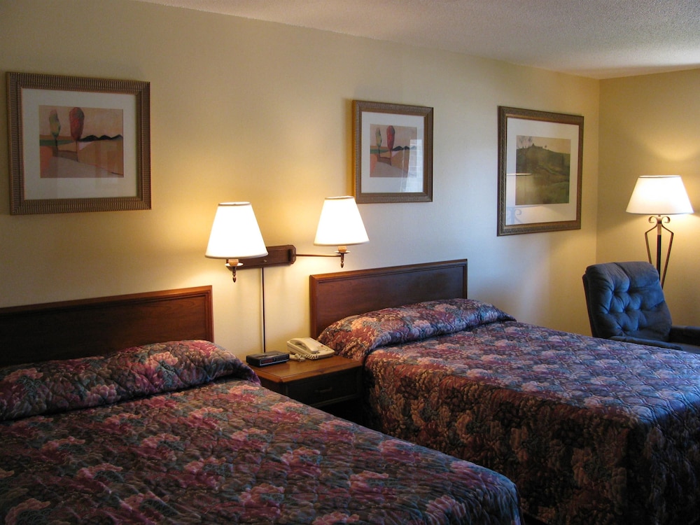 Americas Best Value Inn Webster City 23/53