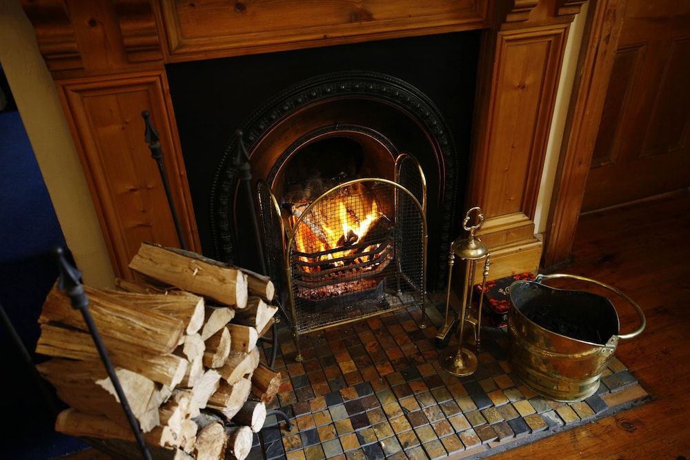 Mountain Manor Guest House 24/50
