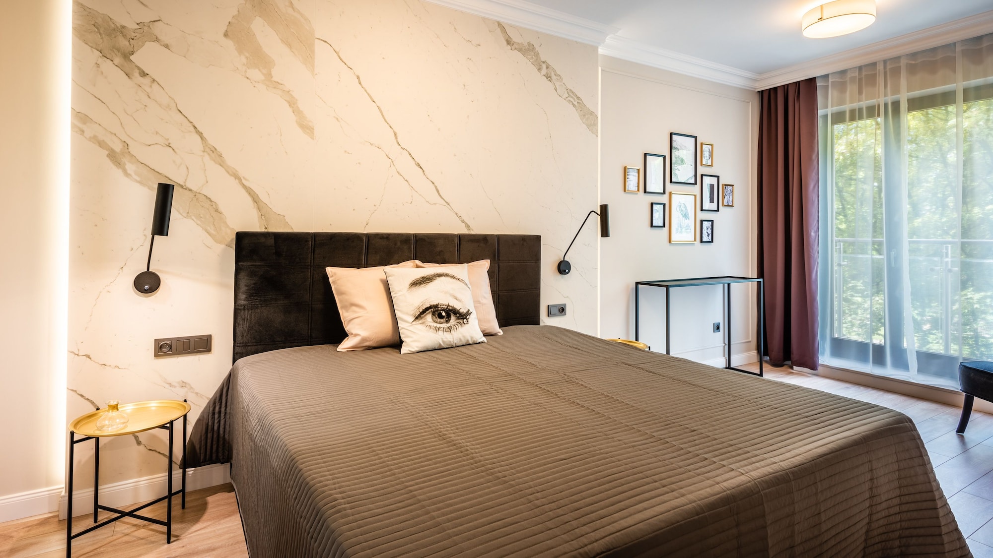 1 BEDROOM, EXCLUSIVE, APARTMENT