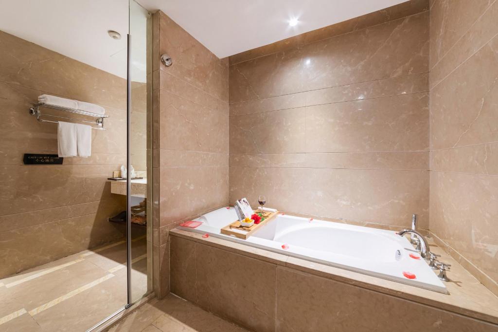 Rezen Kingtown Hotel (Chongqing Liangping) 48/53