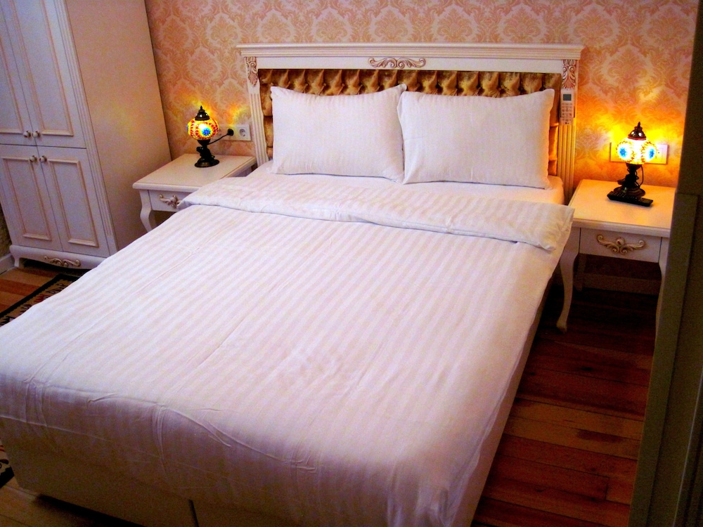 Esans Hotel Special Class 11/50