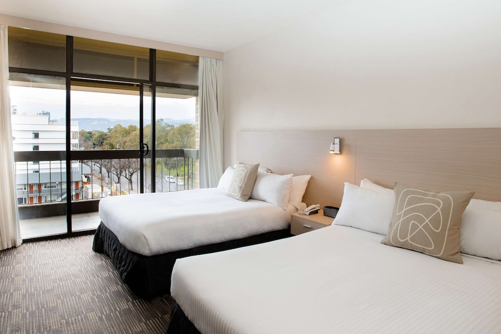 Terrace Hotel Adelaide 20/50
