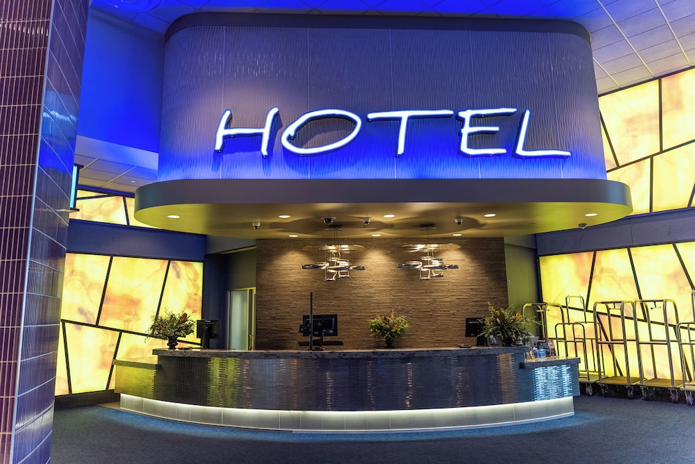 12 Tribes Omak Casino Hotel 4/49