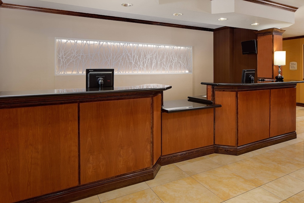 Fairfield Inn Suites By Marriott Dallas Mansfield 3/32