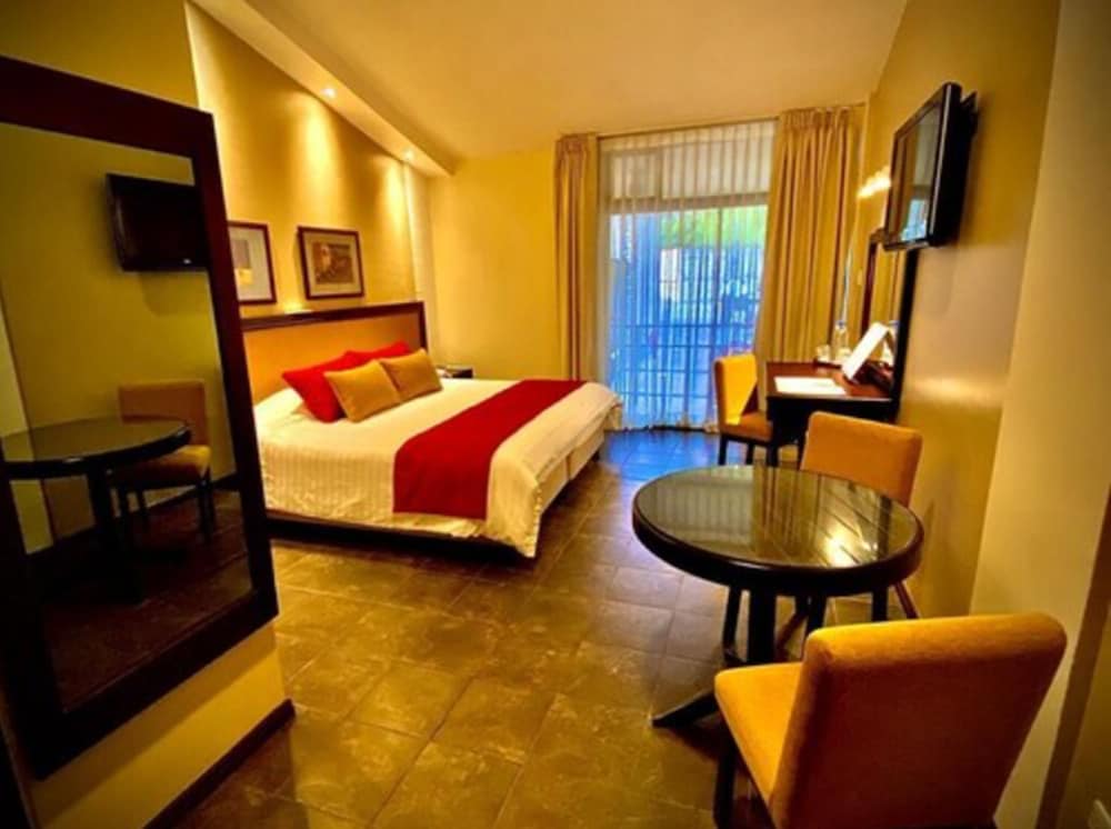 Sangay Spa Hotel 8/50