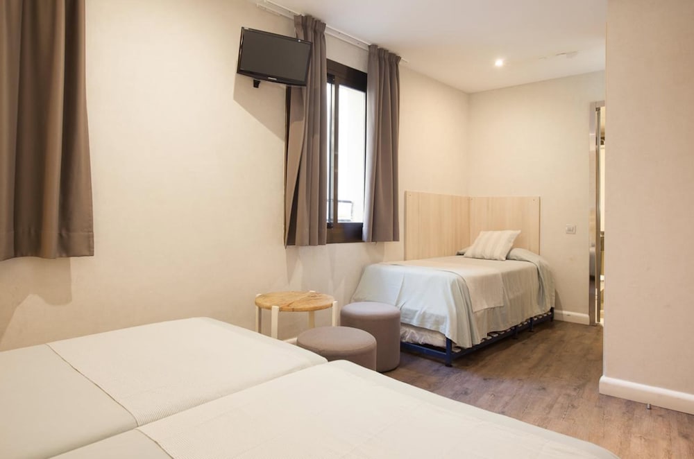 Hostal Fernando 9/55