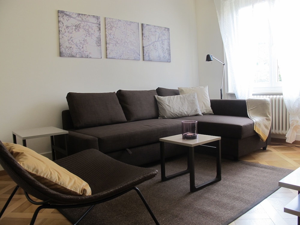 Newly Furnished Apartments In Zurich 22/50