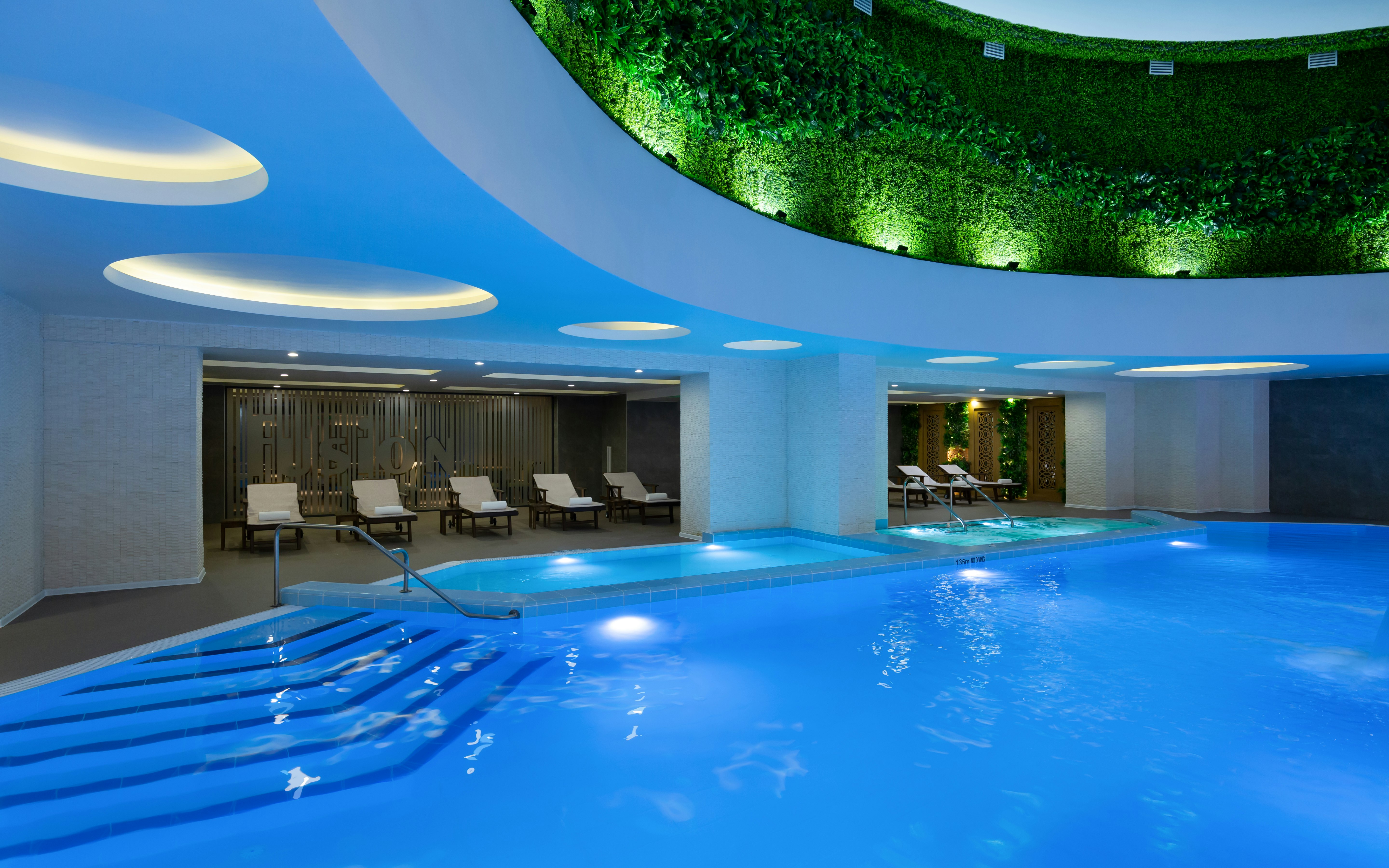 DoubleTree by Hilton Almaty 18/38