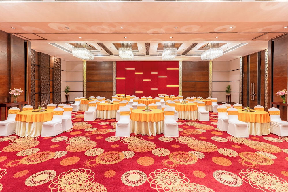 Pride Plaza Kolkata 53/64