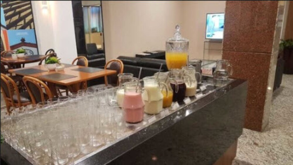 Mogano Hotel 52/61