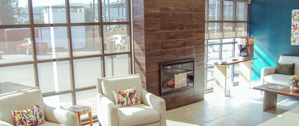 Americas Best Value Inn - Posada El Rey Sol 22/28