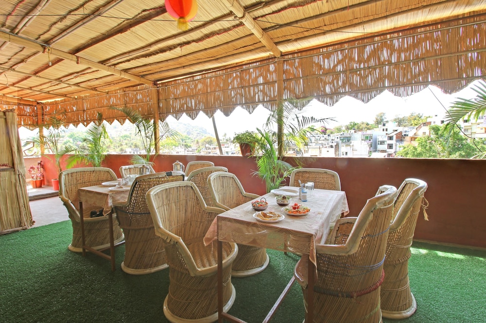 ASHOKA HOTEL 41/55