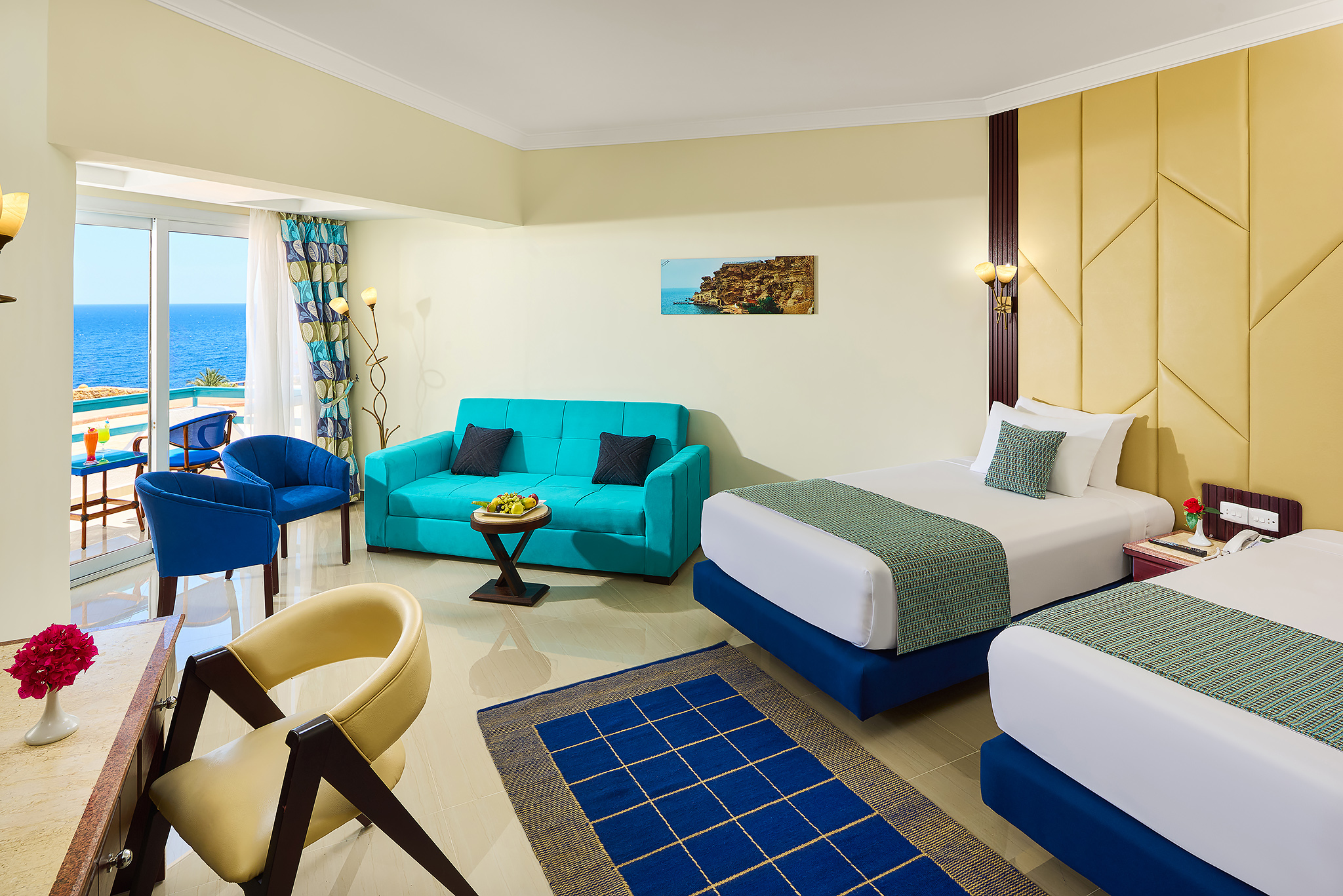 Deluxe Elegant Triple Sea View Room
