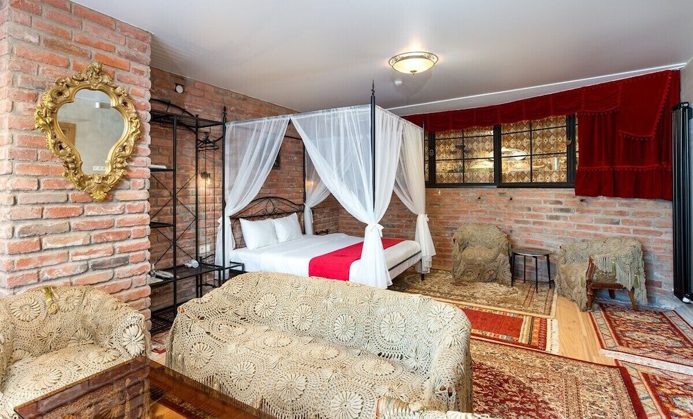 Design, King Bed, Balcony