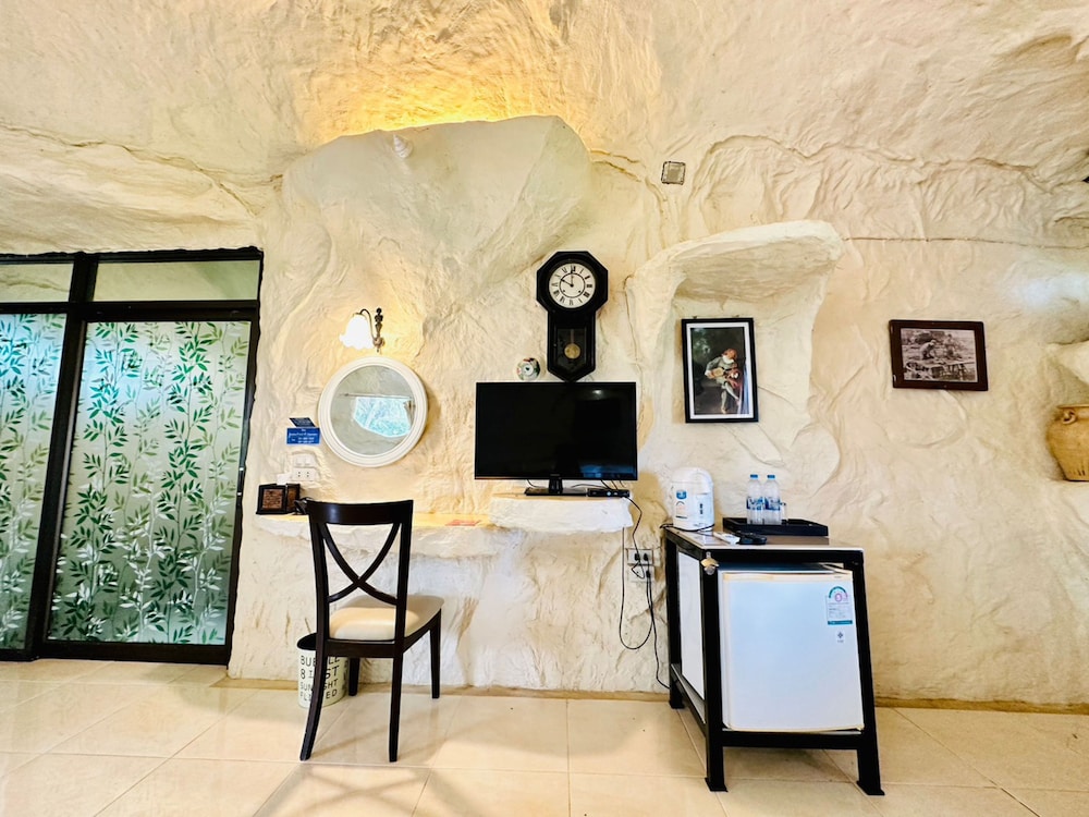 Yoko Riverkwai Hotel Resort 36/49