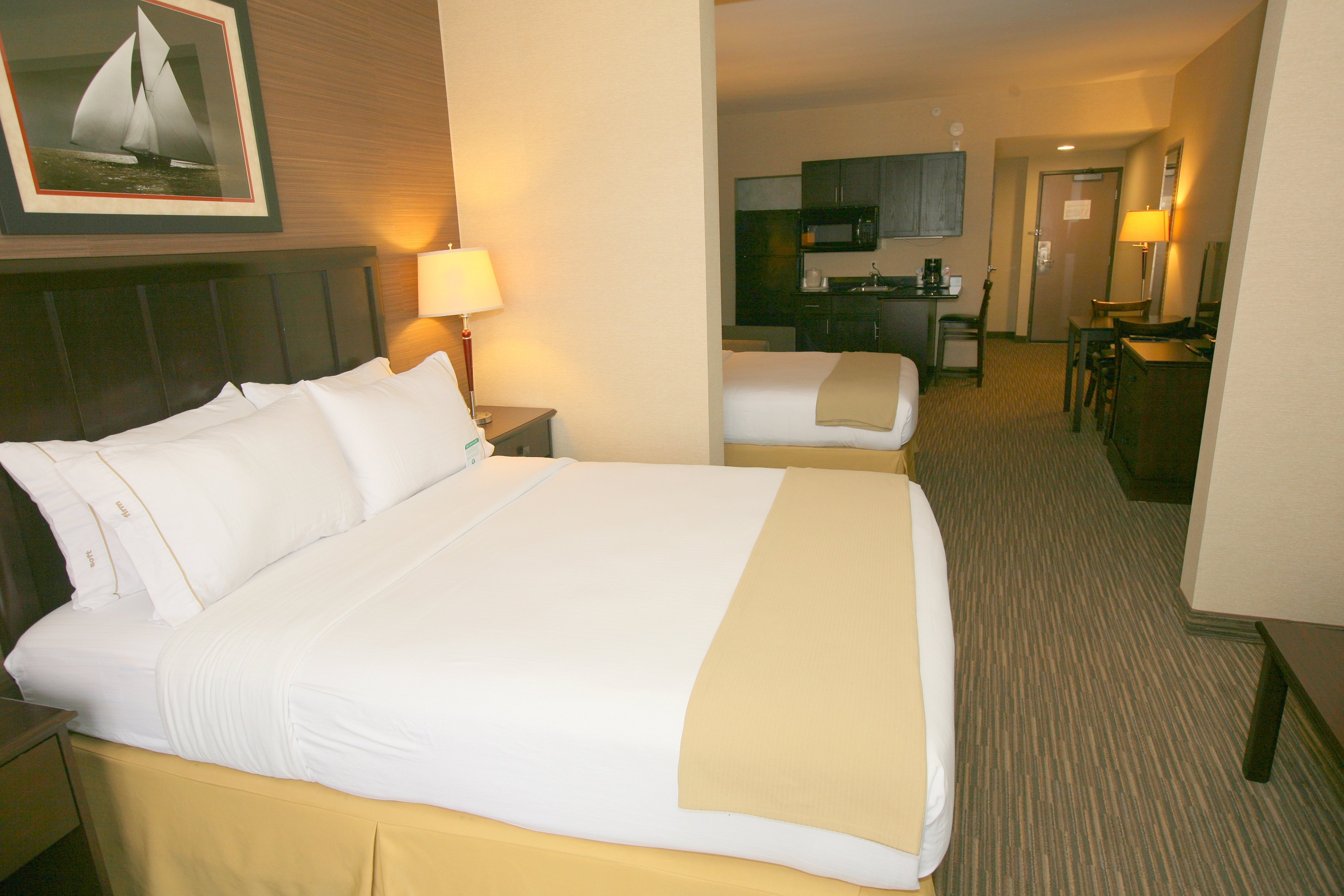 HOLIDAY INN EXPRESS SAN DIEGO SOUTH - CHULA VISTA 18/71