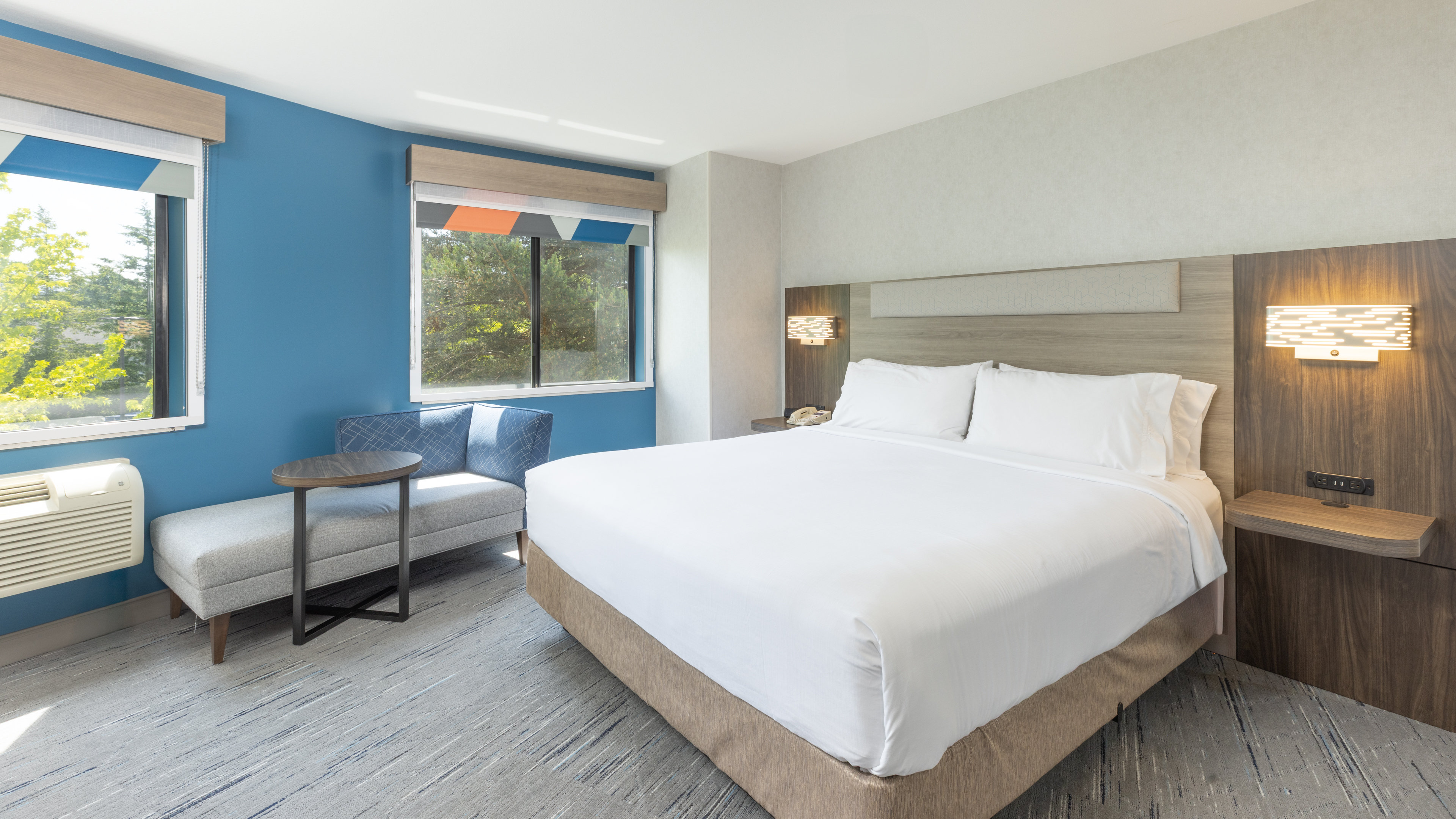 Holiday Inn Express Bellingham 32/72