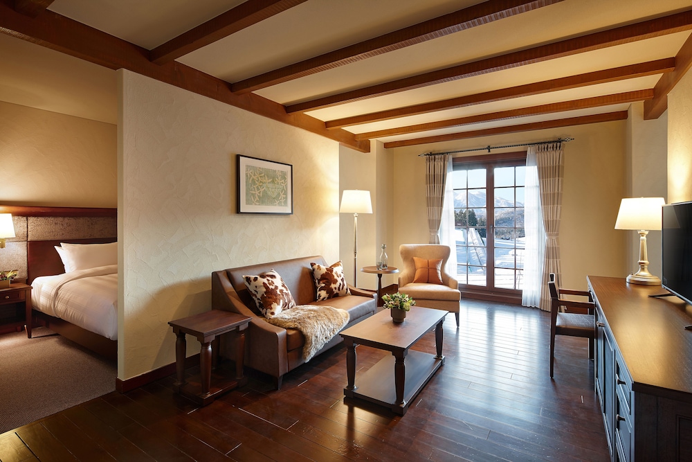 Deluxe, Lodge, Quadruple, 4 Beds