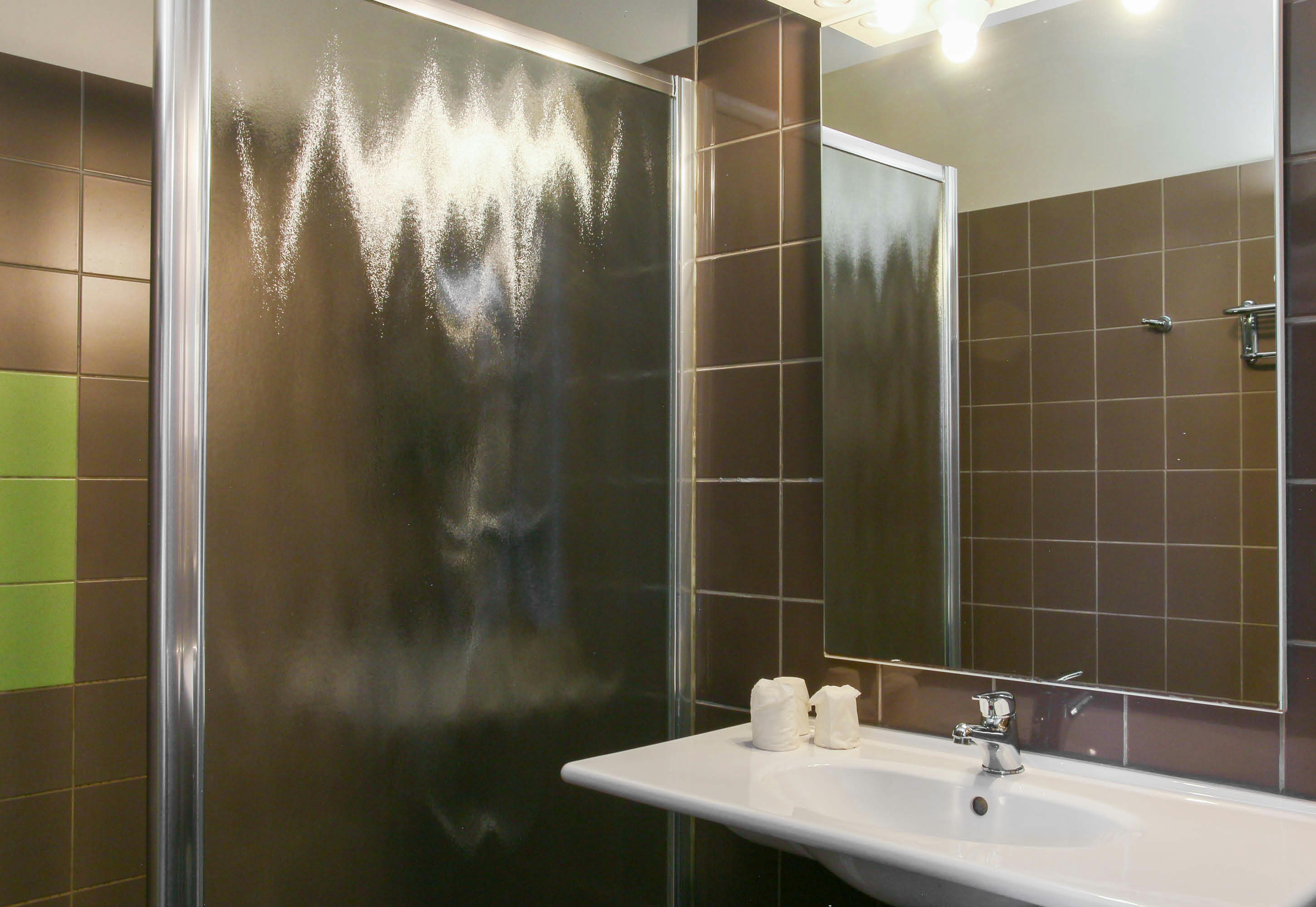 B&B HOTEL Aubagne Gemenos 29/31
