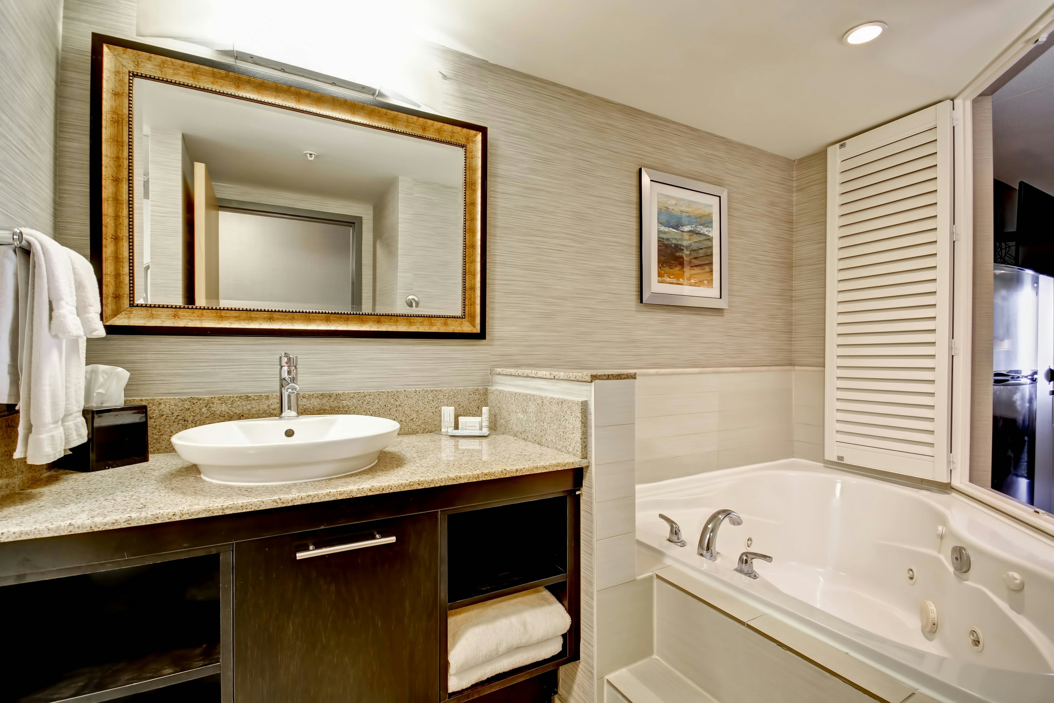 Fairfield Inn and Suites by Marriott Guelph 24/25