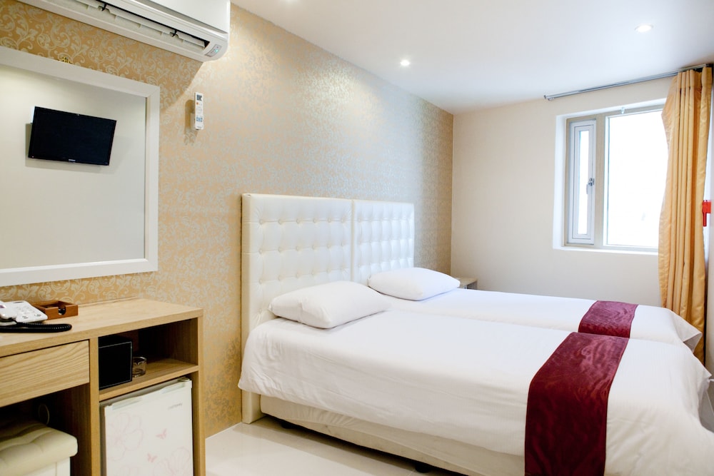 Hotel Cozy Myeongdong 23/73