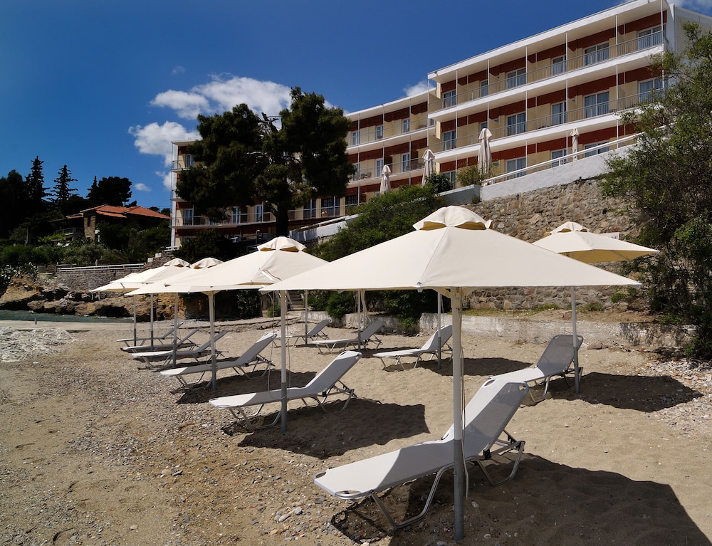 Golden View Beach 44/50