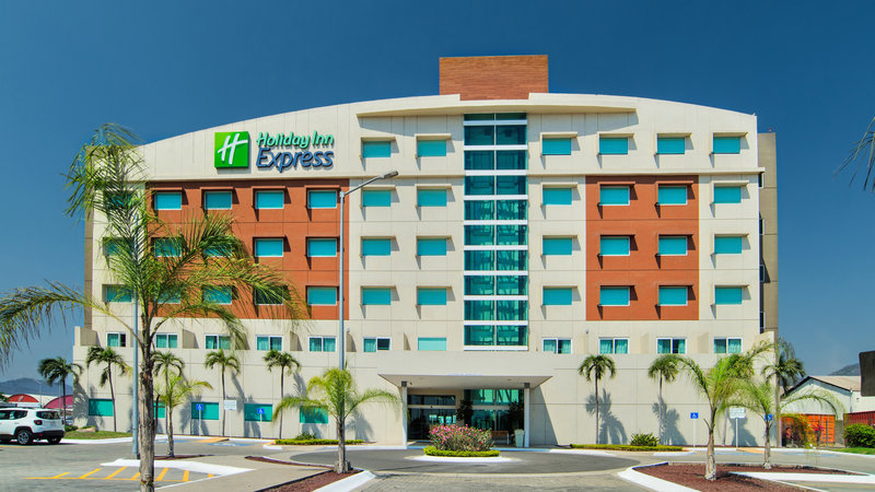 Holiday Inn Express Manzanillo 1/50
