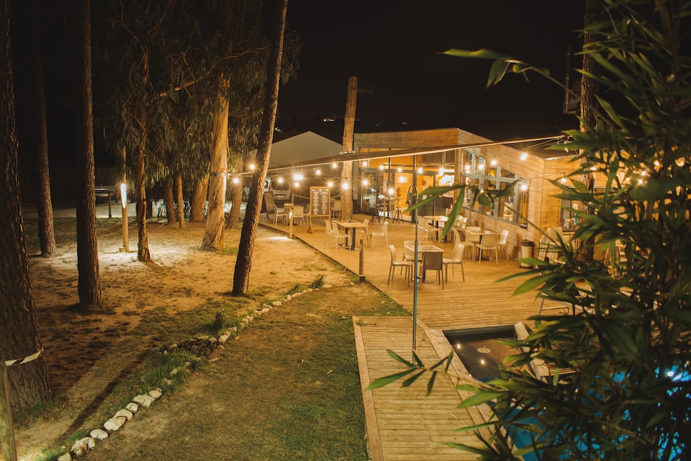Bukubaki Eco Surf Resort 44/50