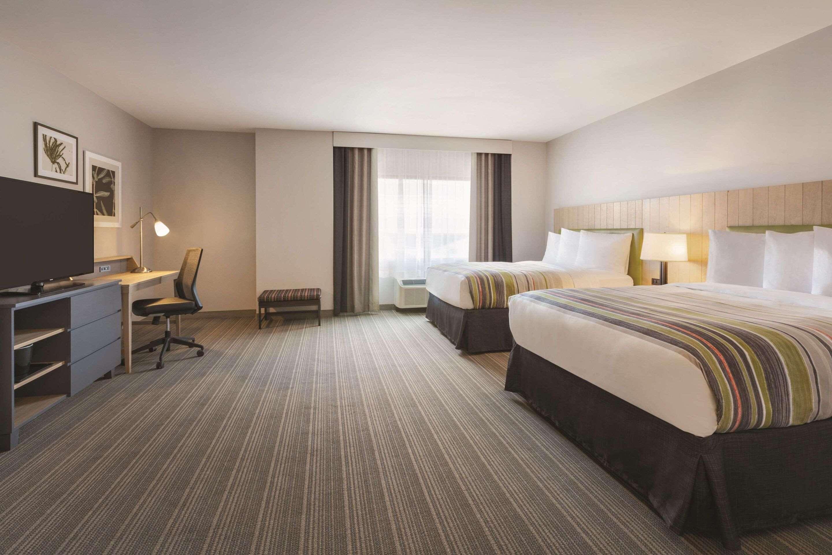 SUITE, 2 QUEEN BEDS