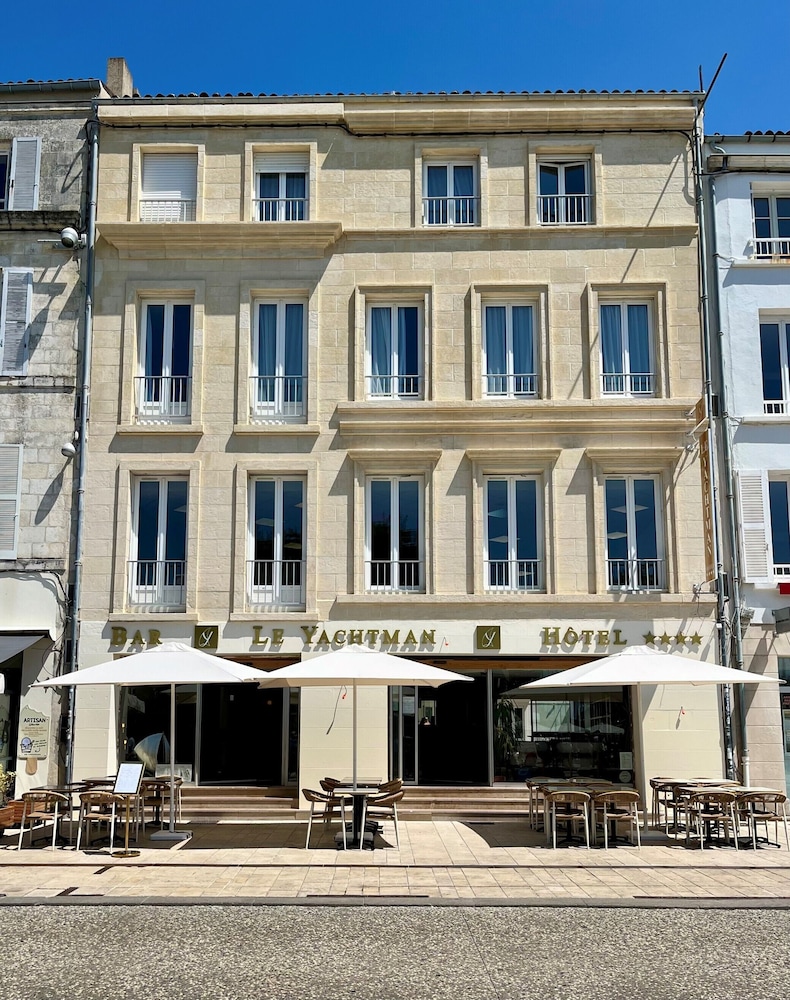 Hotel Le Yachtman 4/77