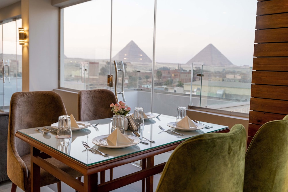 Nine Pyramids View Hotel 36/50