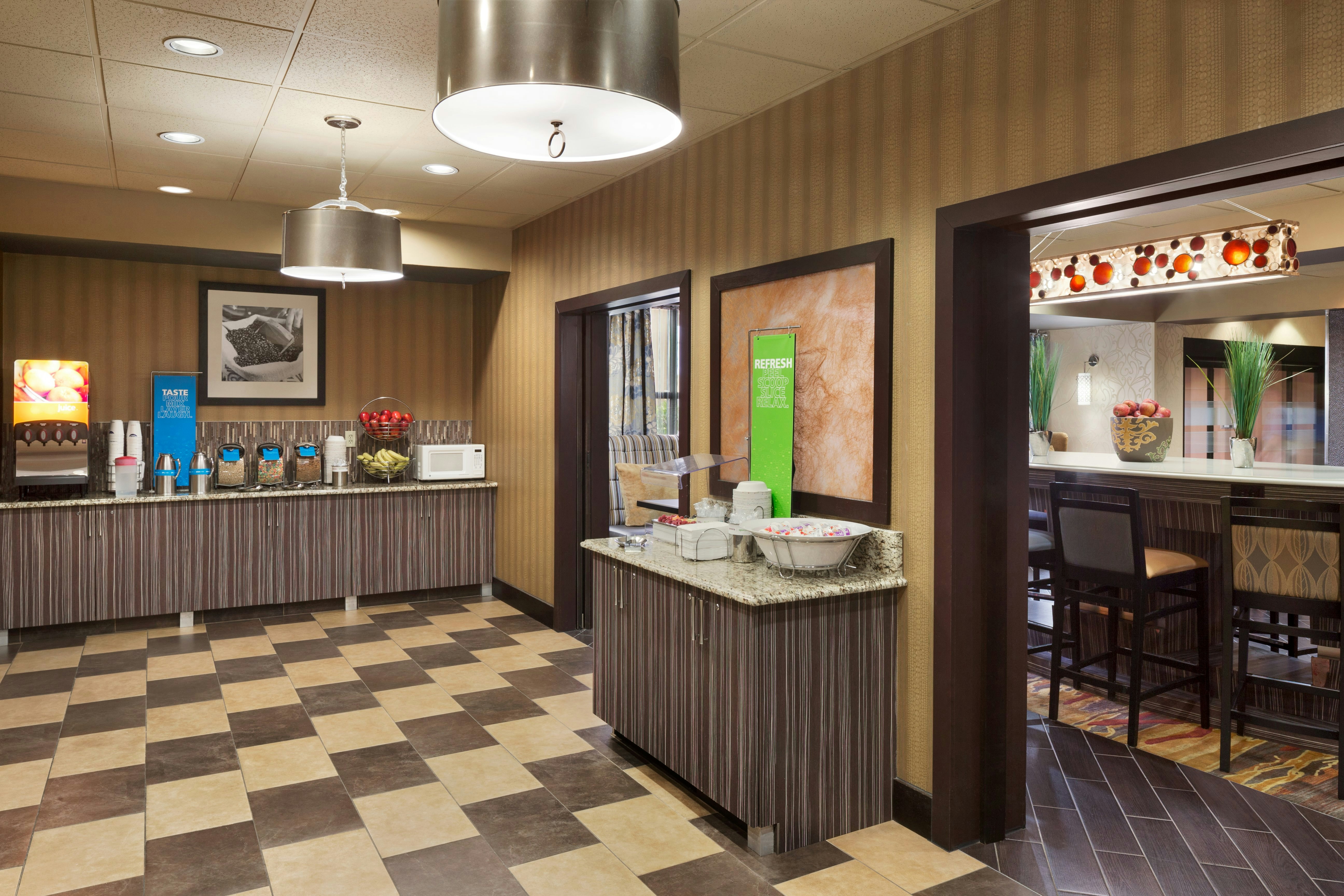 Hampton Inn Pell City 29/42