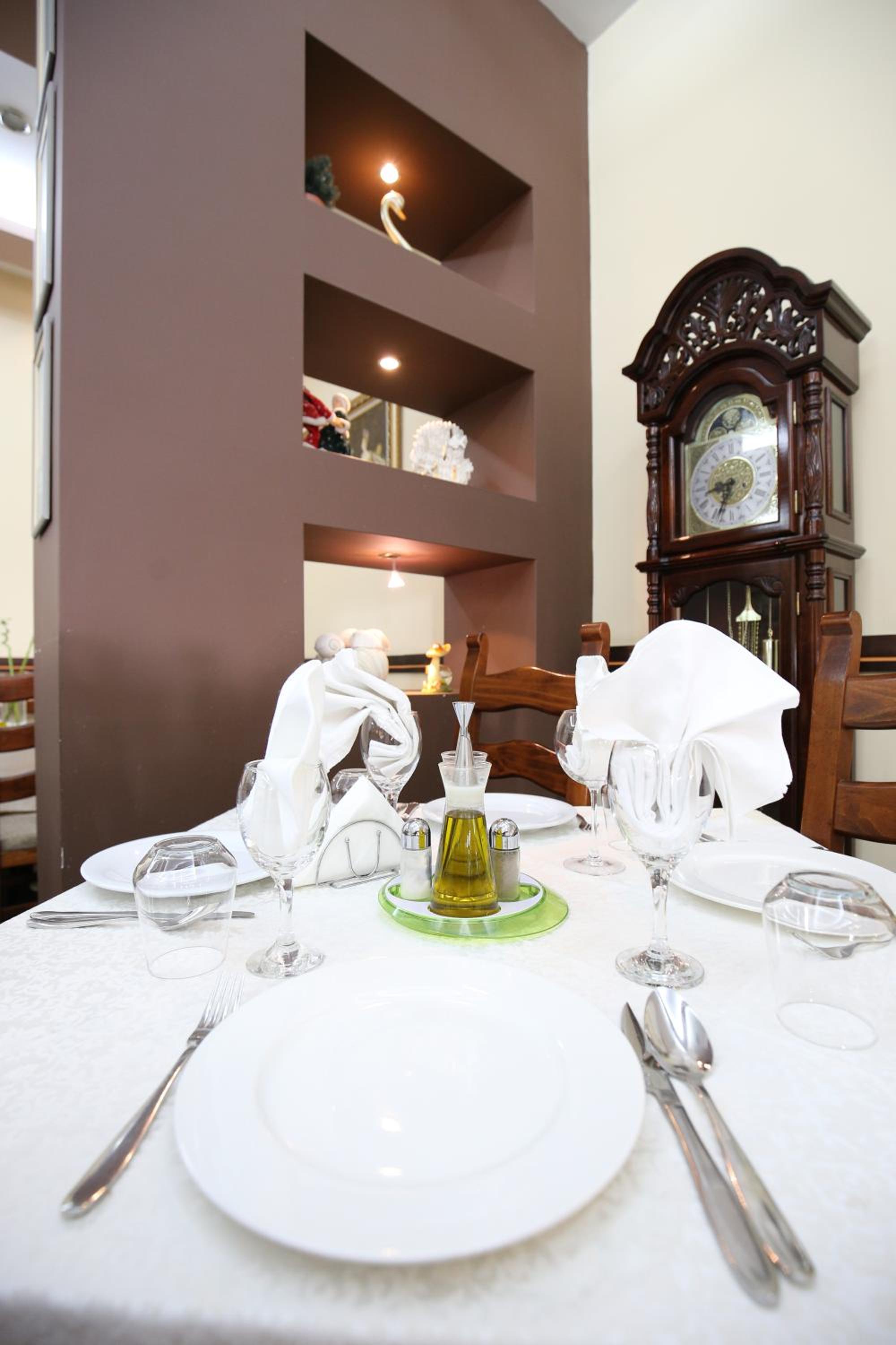 Hotel Edart 43/57