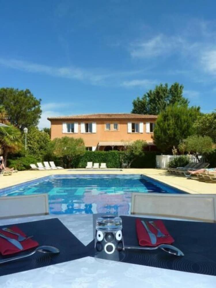 Hotel Restaurant l Etape Logis 49/57