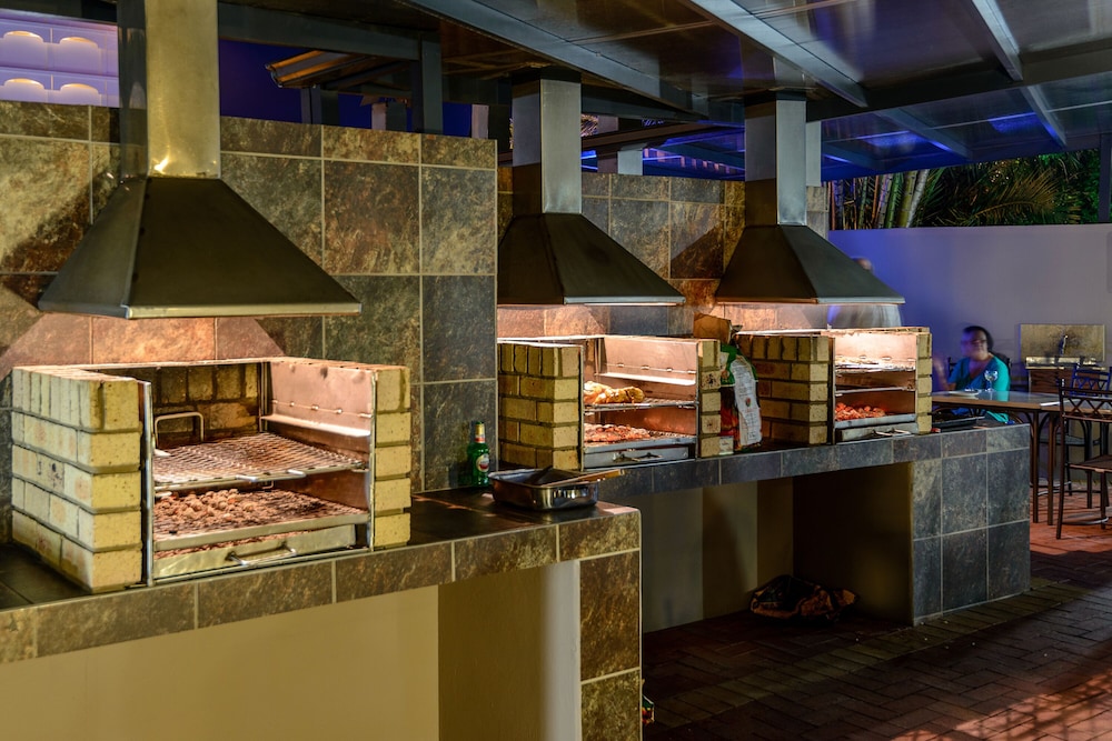 Umhlanga Cabanas 20/35