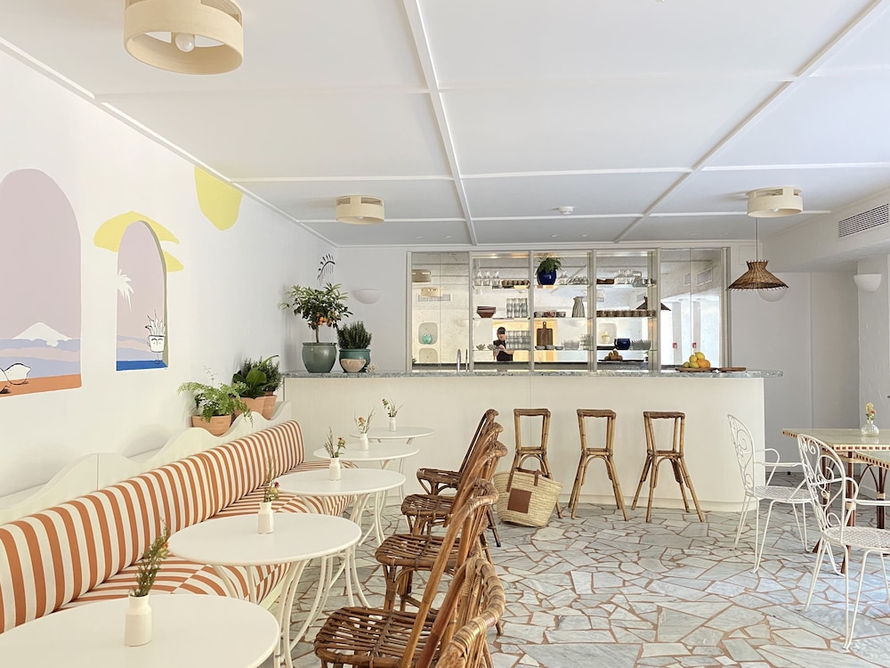 Hotel le Sud 23/34