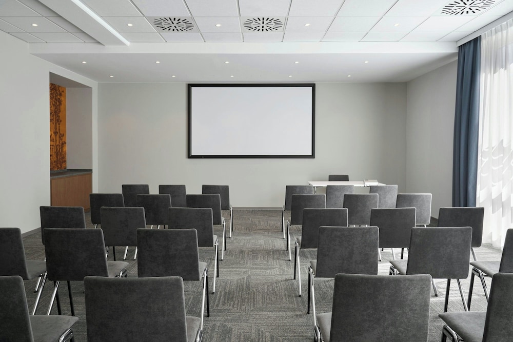 GHOTEL hotel & living Goettingen 42/50