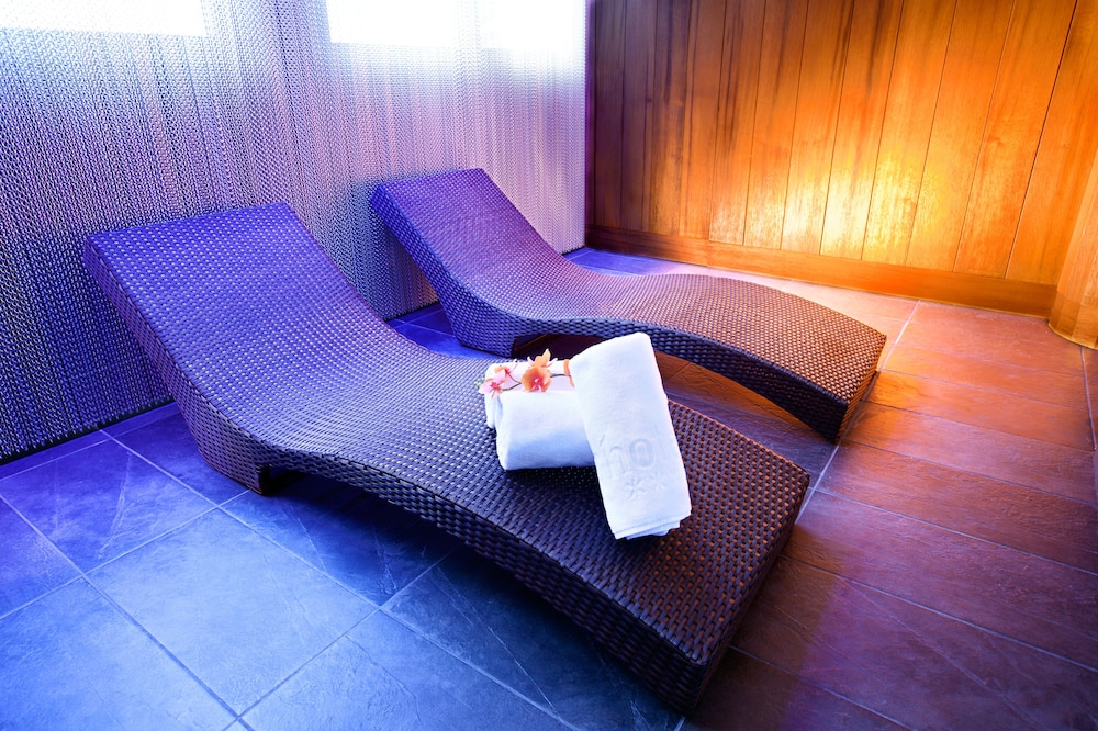 Acta Arthotel 19/50