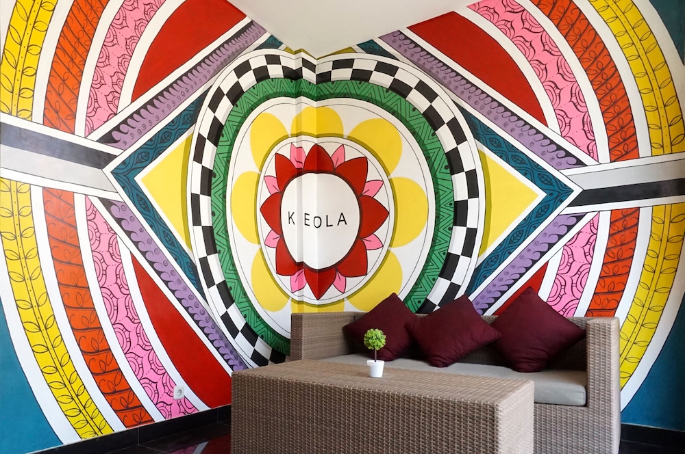 Keola Hotel 16/23